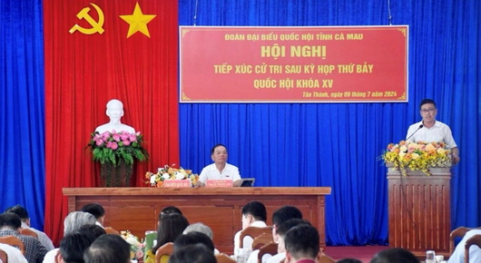 Đại biểu Quốc hội tiếp xúc cử tri phường Tân Thành, thành phố Cà Mau