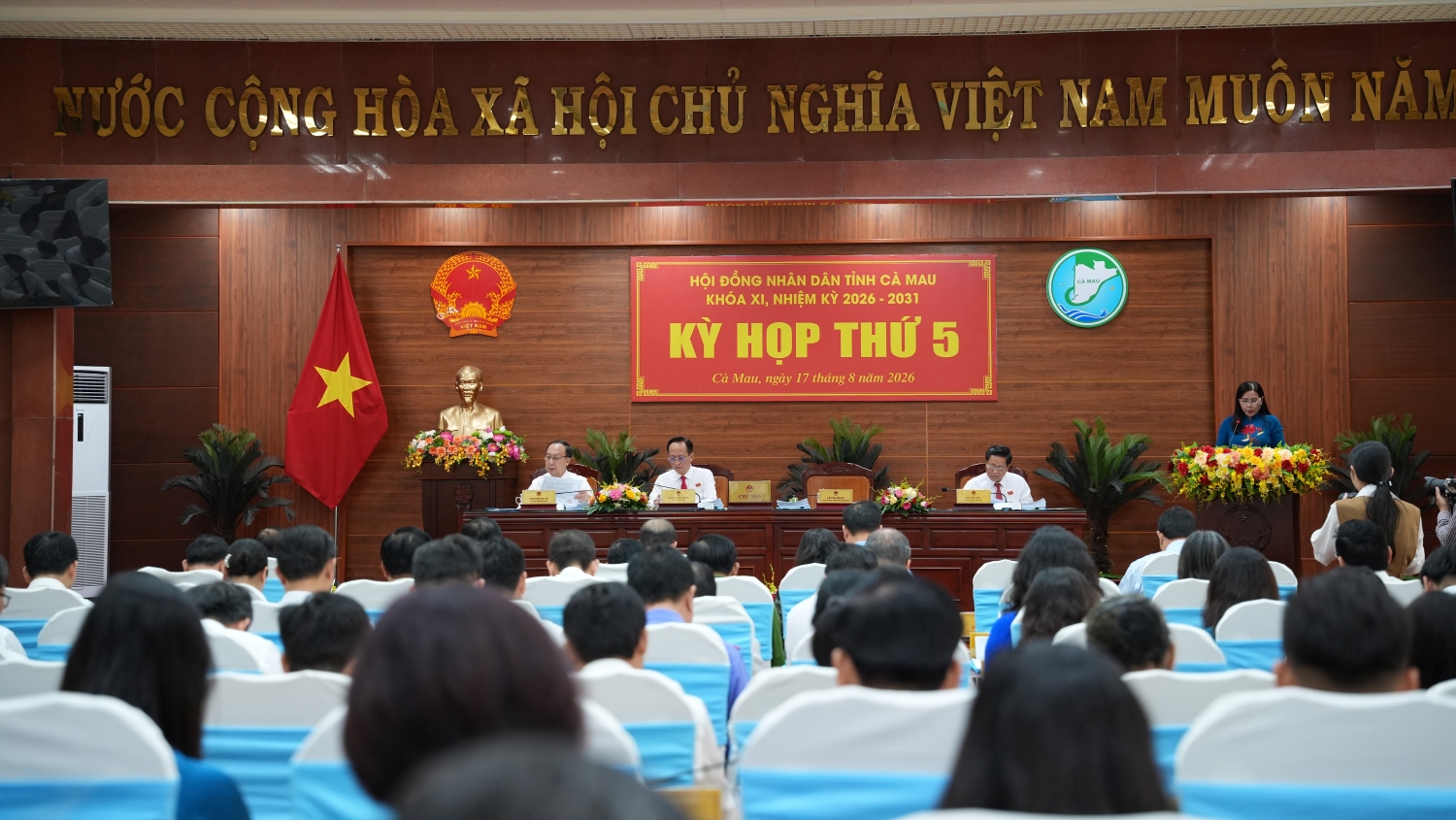 Hội đồng nhân dân tỉnh tổ chức Kỳ họp thứ 5,  thông qua 24 dự thảo nghị quyết thuộc thẩm quyền
