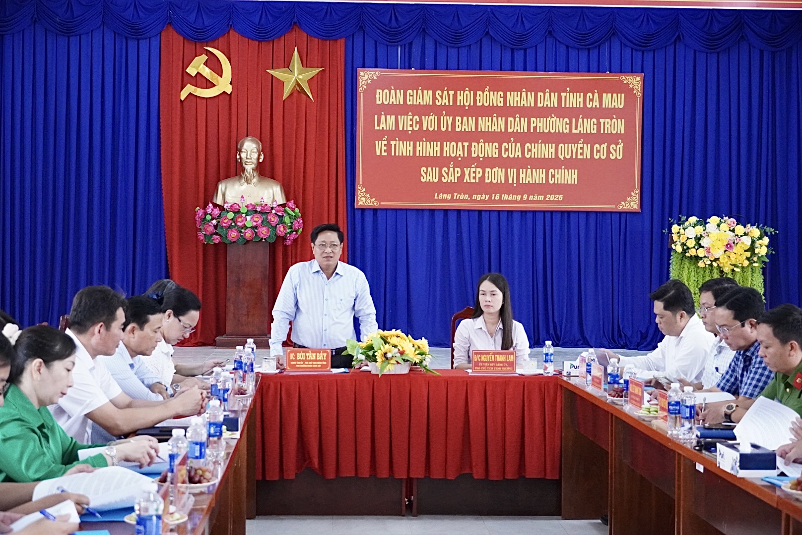 Quan tâm công tác tuyên truyền để nâng cao nhận thức và sự đồng thuận của người dân về mô hình chính quyền địa phương 02 cấp