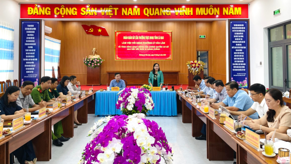 Đề nghị cán bộ, công chức, viên chức phường Lý Văn Lâm  tăng cường tính chủ động, sáng tạo hoàn thành nhiệm vụ được giao