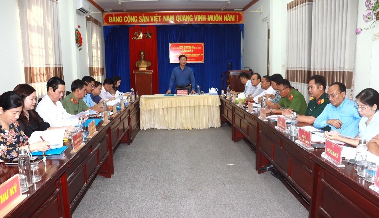 Đoàn đại biểu Quốc hội tỉnh Cà Mau giám sát việc giải quyết, trả lời kiến nghị của cử tri tại xã Hồng Dân và phường Bạc Liêu