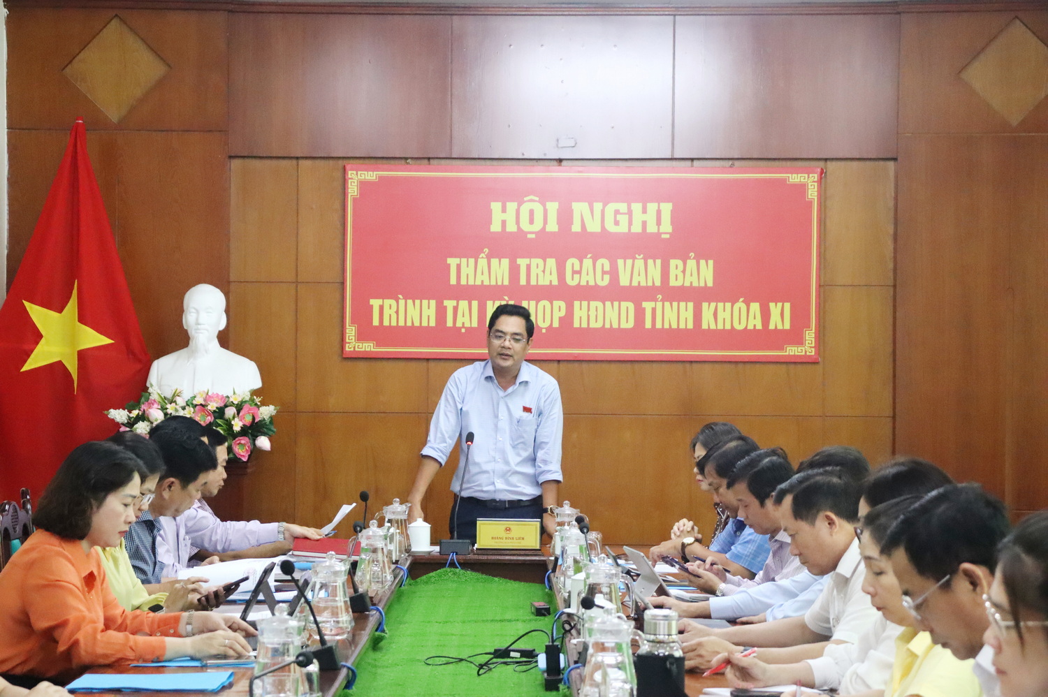 Ban Pháp chế thẩm tra các nội dung trình Kỳ họp thứ 4, HĐND tỉnh khóa XI