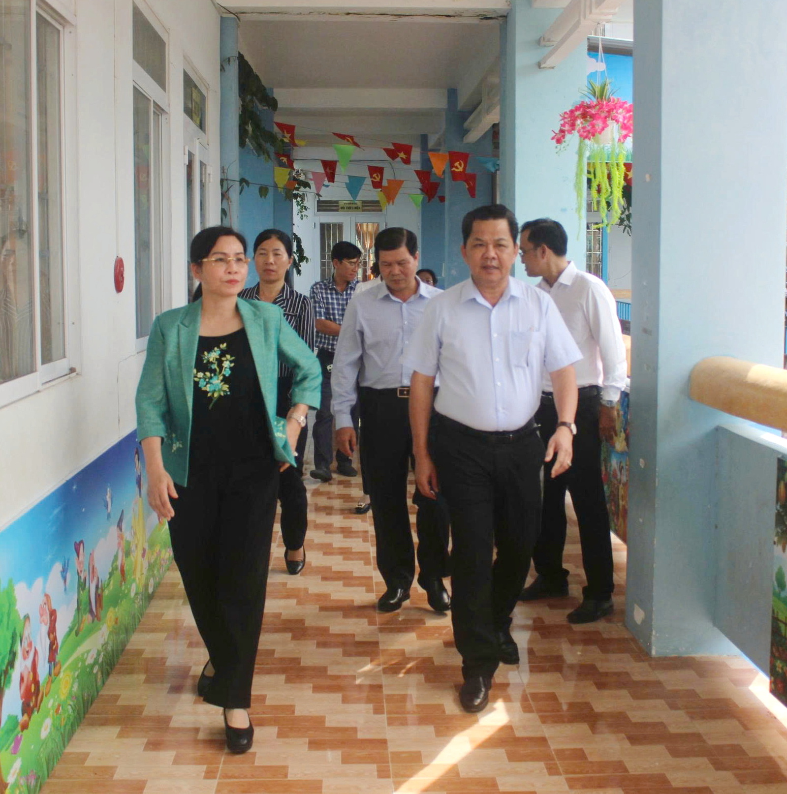anh tin bai
