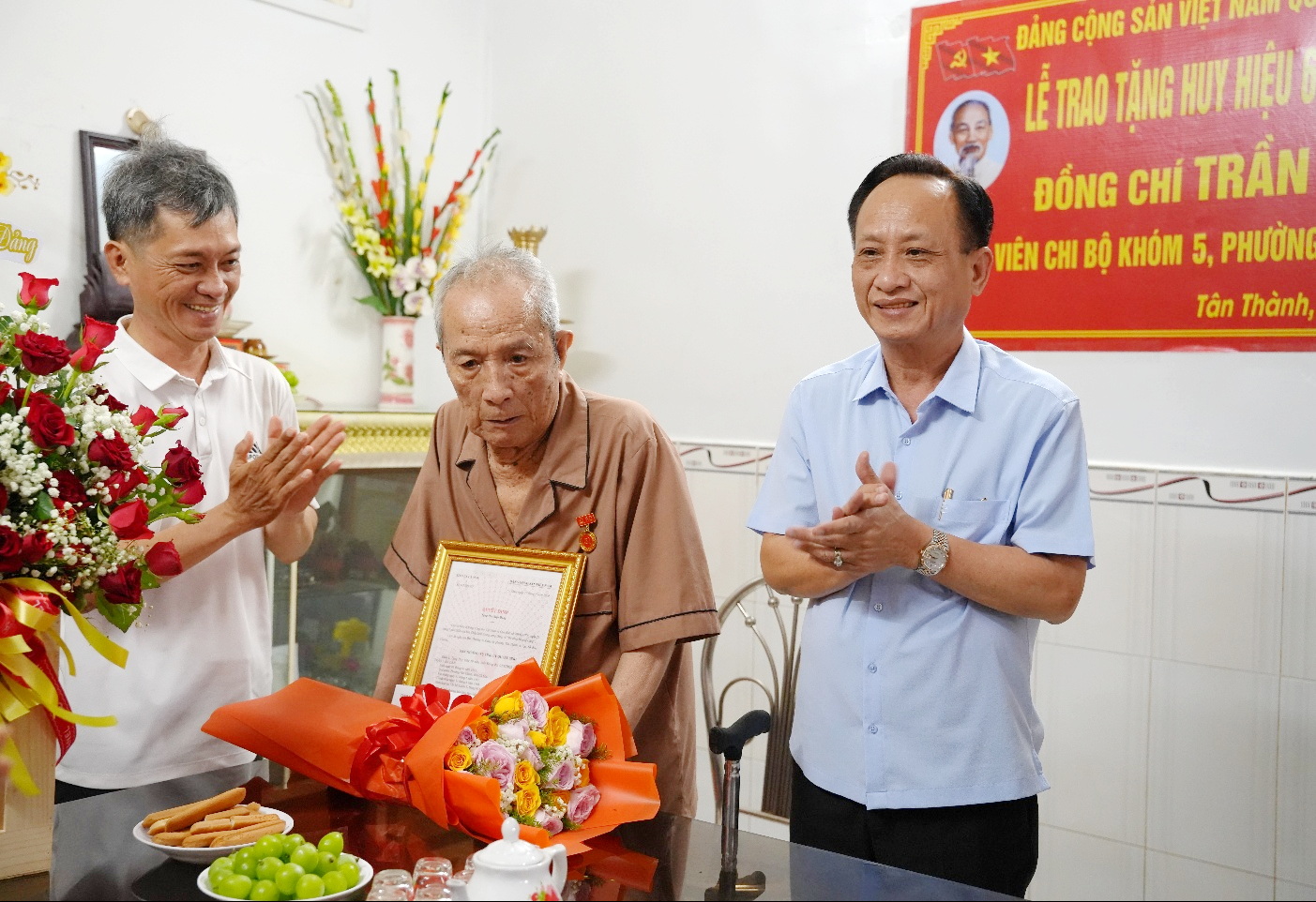 anh tin bai
